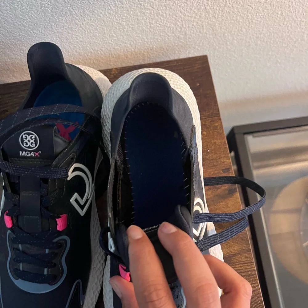 G/FORE Navy Sneakers with Pink Tabs and White Soles - Picture 7 of 8